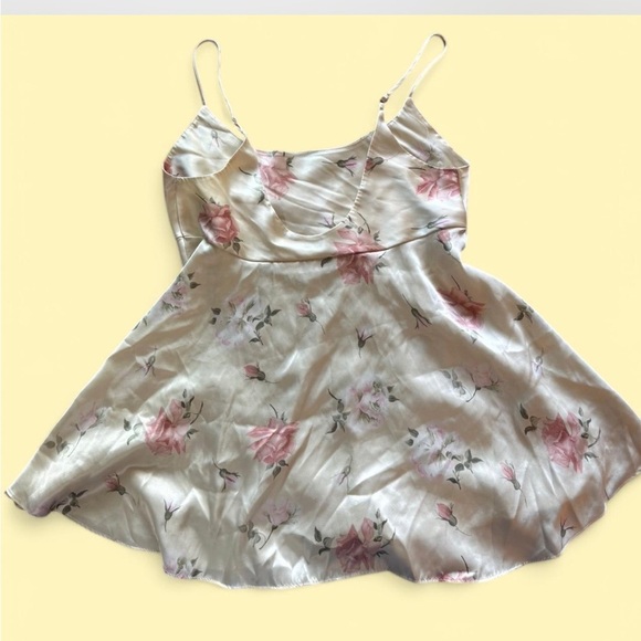 Floral Pink and Cream Slip Dress - Picture 4 of 5
